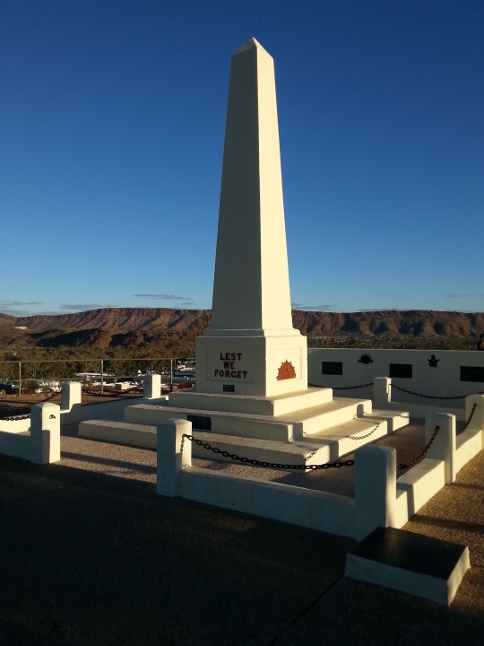 We visited an Anzac Memorial on top of a hill overlooking the town. We went just before sunset so we could get photos of the sun setting behind the MacDonnell Ranges but got so busy talking to two Italian couples that we almost missed it. Yes, we were teaching them how to pronounce English words!
